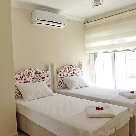Roma - Emir Guersu Evleri Aparthotel