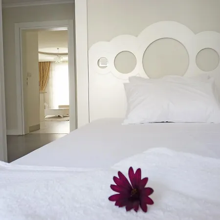 Roma - Emir Guersu Evleri Aparthotel Antalya