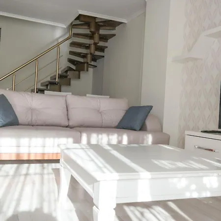 Apartament Roma - Emir Guersu Evleri