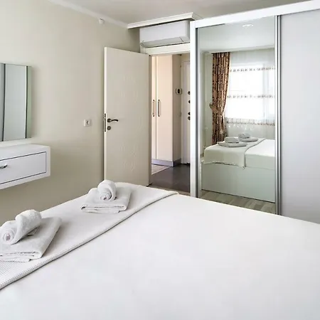 Roma - Emir Guersu Evleri *